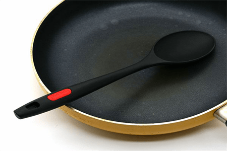 如何评估一家硅胶生活用品生产厂家
